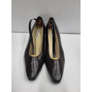 Gloria Vanderbilt Shoes Womens Size 8.5 Brown Leather Low Heel Classic Pumps